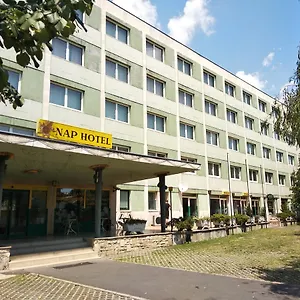 Nap Szálloda